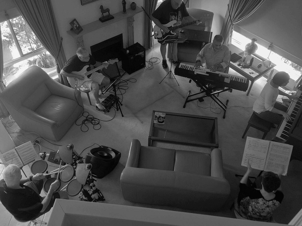 Dusty: Band rehearsal!